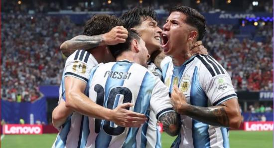 Messi Strikes Late As Argentina Edge Egypt 3-2
